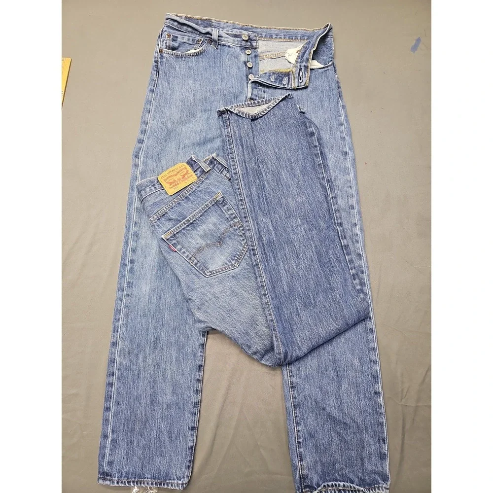 2-Levi's 501 Jeans Mens 32x34 (32x32) Blue Denim Straight Leg Button Fly Outdoor